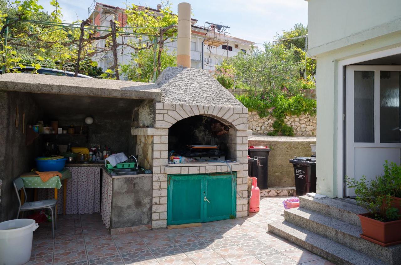 Apartments Ruzica Banjol Екстериор снимка
